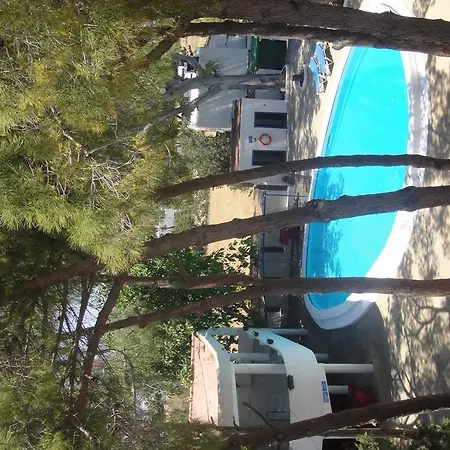 Camping San Antonio Сан-Антонио-Абад